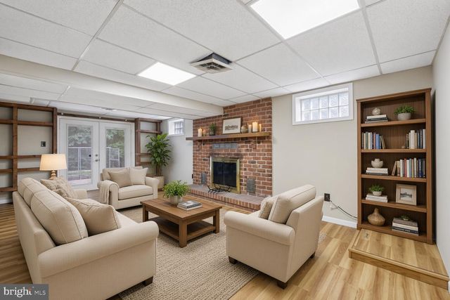 6 EDGE SPRINGS CT, Catonsville, MD 21228