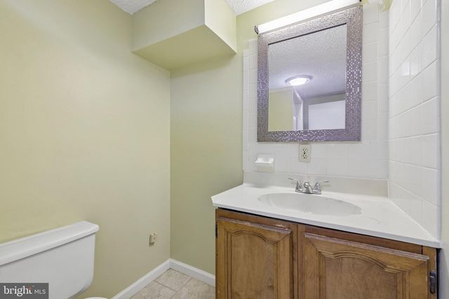 6 EDGE SPRINGS CT, Catonsville, MD 21228