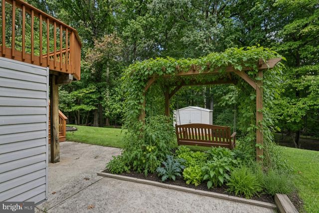 6 EDGE SPRINGS CT, Catonsville, MD 21228