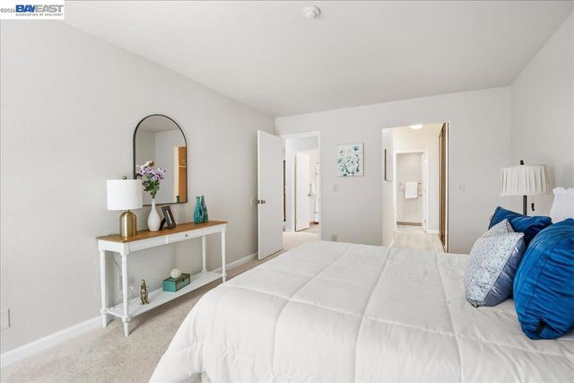 39865 Cedar Blvd 229, Newark, CA 94560