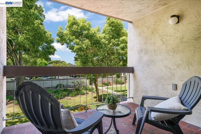 39865 Cedar Blvd 229, Newark, CA 94560