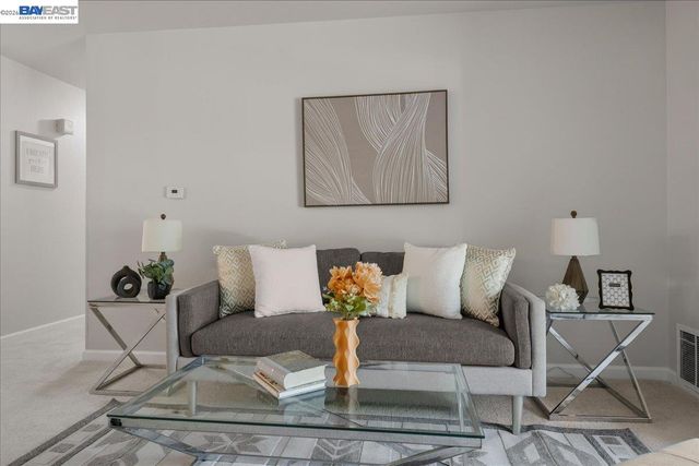 39865 Cedar Blvd 229, Newark, CA 94560