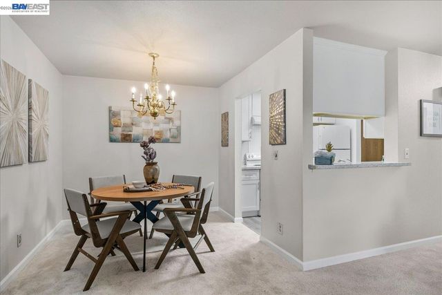 39865 Cedar Blvd 229, Newark, CA 94560