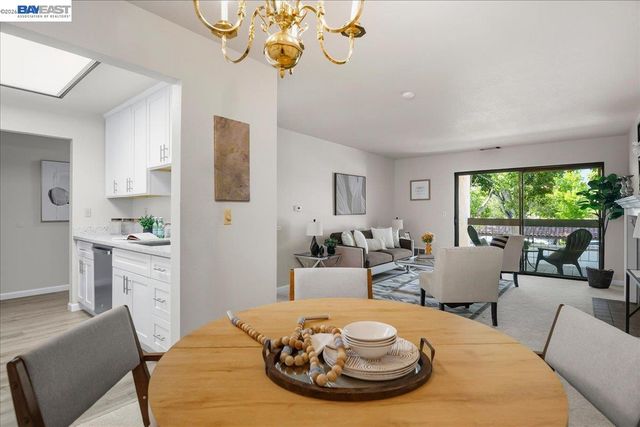 39865 Cedar Blvd 229, Newark, CA 94560