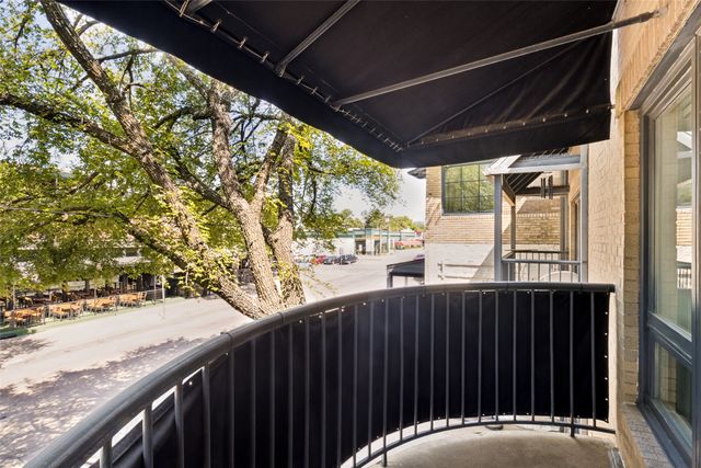 2802 Greenville Avenue B, Dallas, TX 75206
