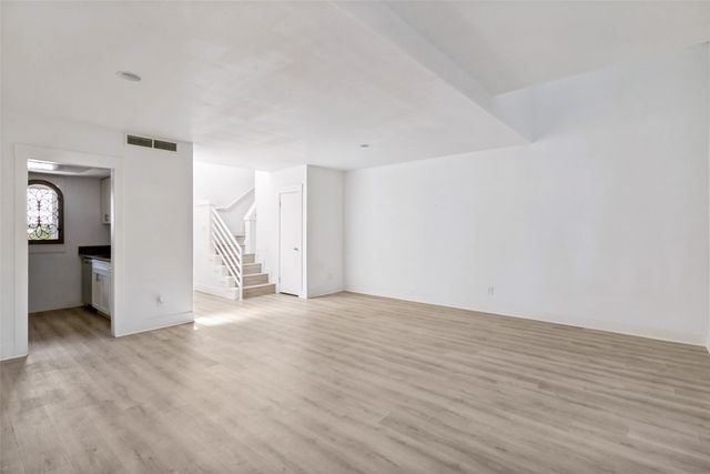 2802 Greenville Avenue B, Dallas, TX 75206