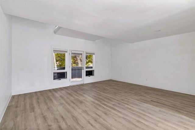 2802 Greenville Avenue B, Dallas, TX 75206