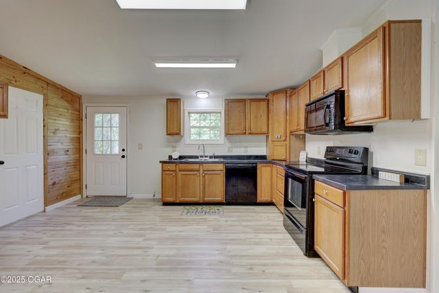 2248 Bonnie Lane Lane, Joplin, MO 64804