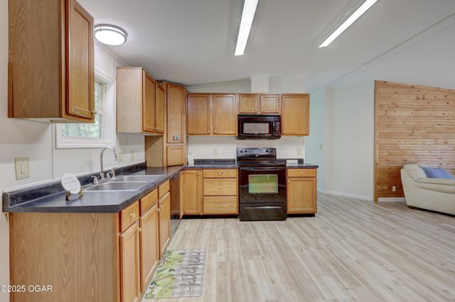 2248 Bonnie Lane Lane, Joplin, MO 64804