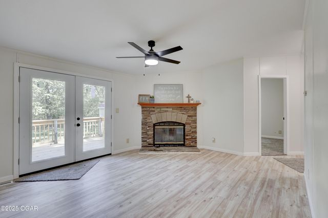 2248 Bonnie Lane Lane, Joplin, MO 64804