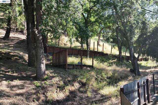 247 Sequoia Ave, Walnut Creek, CA 94595