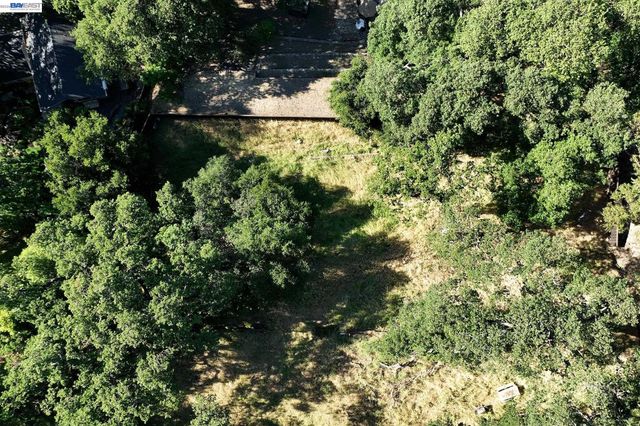 247 Sequoia Ave, Walnut Creek, CA 94595