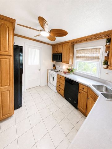 1628 21st Ave, Patterson Twp, PA 15010
