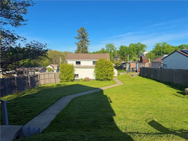 1628 21st Ave, Patterson Twp, PA 15010