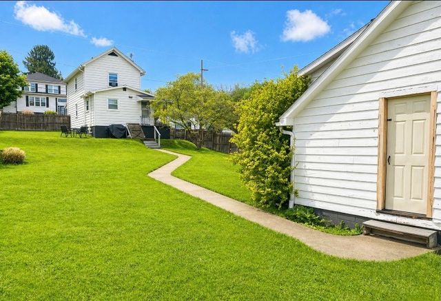1628 21st Ave, Patterson Twp, PA 15010