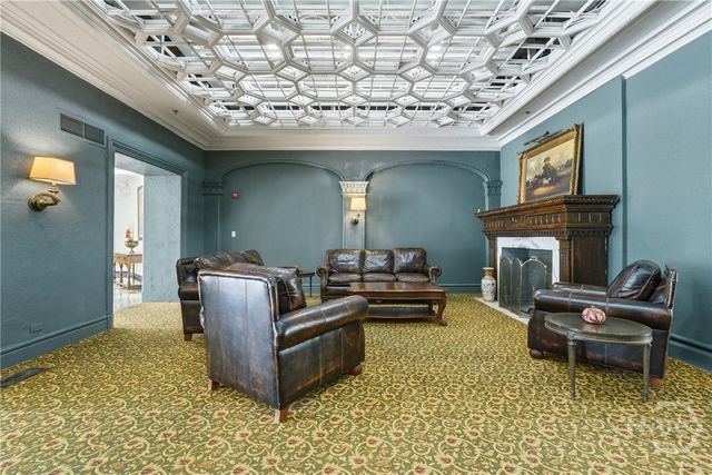 700 Wilmington Island Road 201, Savannah, GA 31410