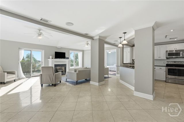 700 Wilmington Island Road 201, Savannah, GA 31410