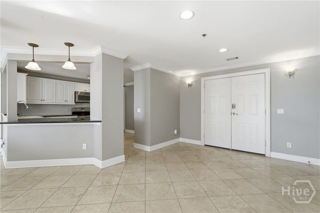 700 Wilmington Island Road 201, Savannah, GA 31410