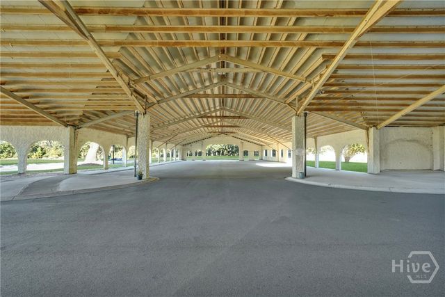 700 Wilmington Island Road 201, Savannah, GA 31410