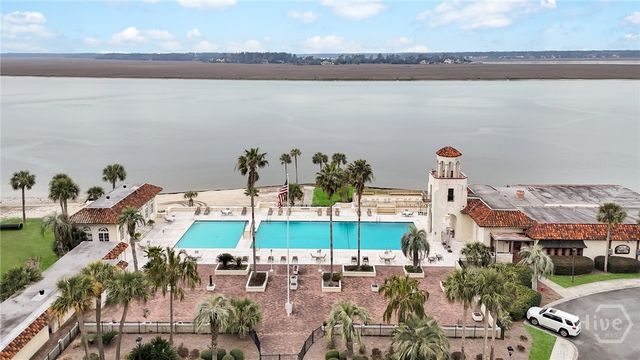 700 Wilmington Island Road 201, Savannah, GA 31410