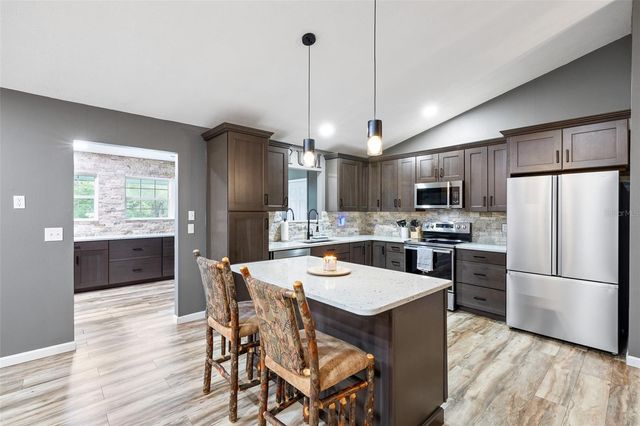 11311 NE 40TH STREET ROAD, Silver Springs, FL 34488