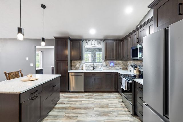 11311 NE 40TH STREET ROAD, Silver Springs, FL 34488