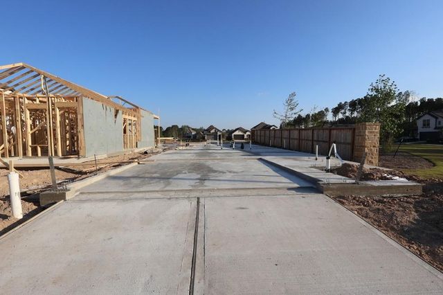 8720 Mancos Valley Court, Porter, TX 77365