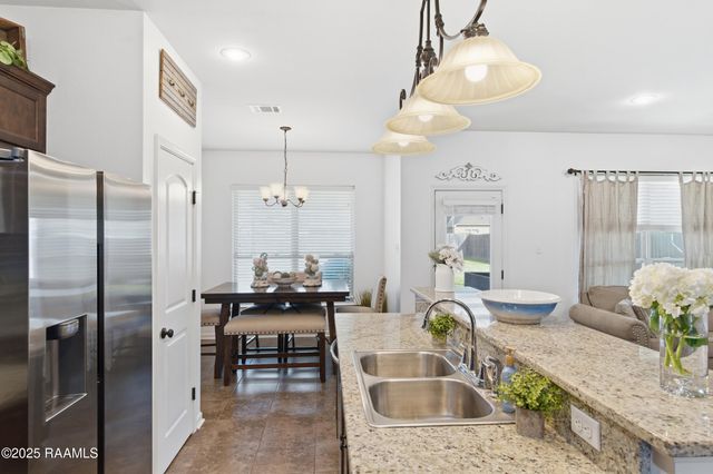 108 Caddo Court, Lafayette, LA 70506