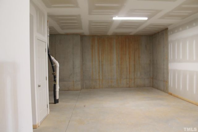 825 S Franklin Street, Wake Forest, NC 27587