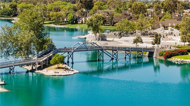 36 Sunfish 41, Irvine, CA 92604