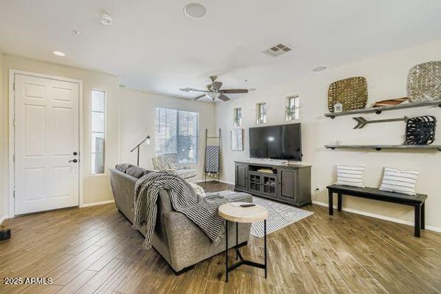 7419 W Palo Brea Lane, Peoria, AZ 85383