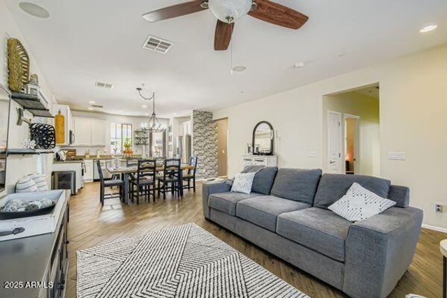 7419 W Palo Brea Lane, Peoria, AZ 85383