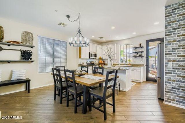 7419 W Palo Brea Lane, Peoria, AZ 85383