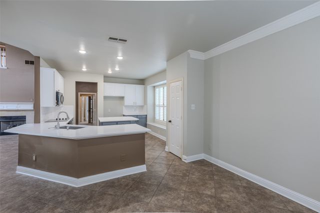 452 Richmond Street, Irving, TX 75063