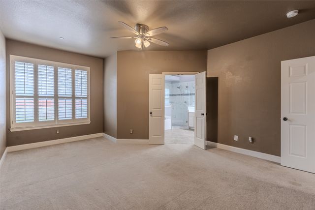 452 Richmond Street, Irving, TX 75063