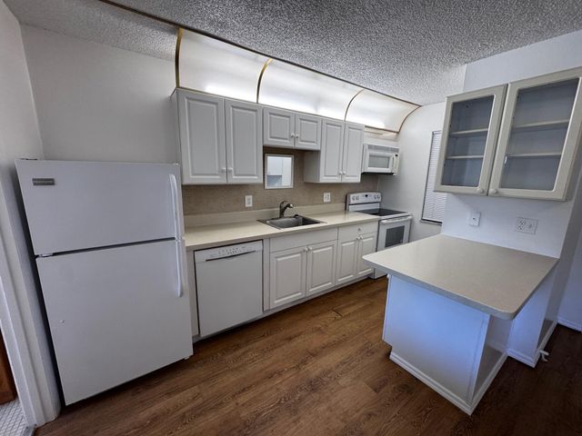 1021 SE Monterey Road 1-43, Stuart, FL 34994