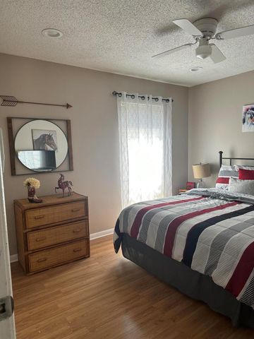 1739 NE Shoreside Circle, Wellington, FL 33414