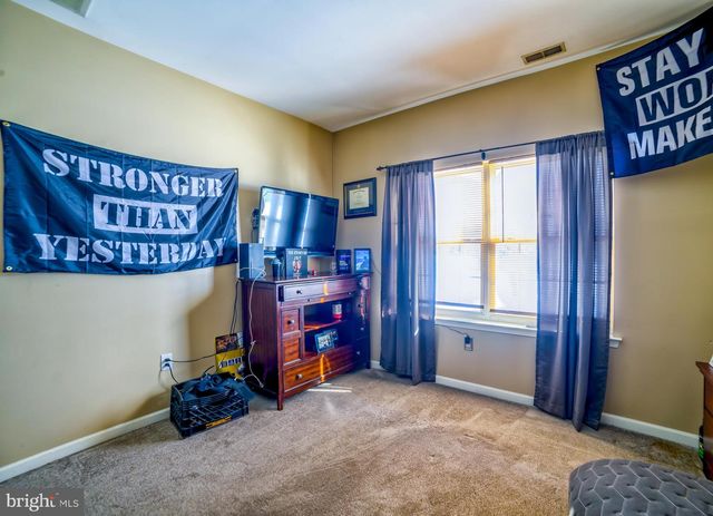 139 TRADEWINDS DR, Mount Royal, NJ 08061