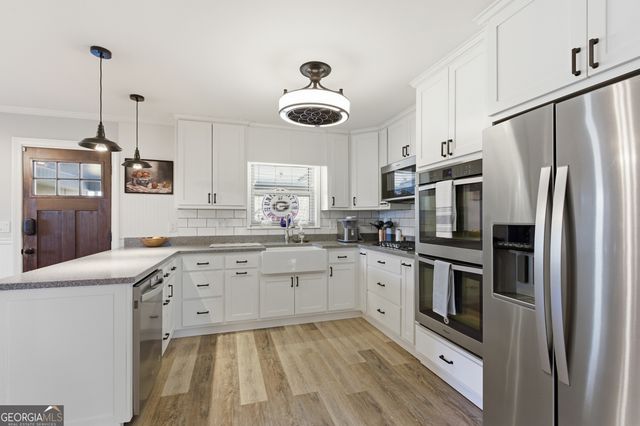 281 Line Road, Toccoa, GA 30577