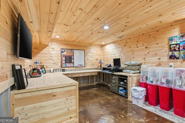 281 Line Road, Toccoa, GA 30577