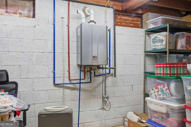 281 Line Road, Toccoa, GA 30577