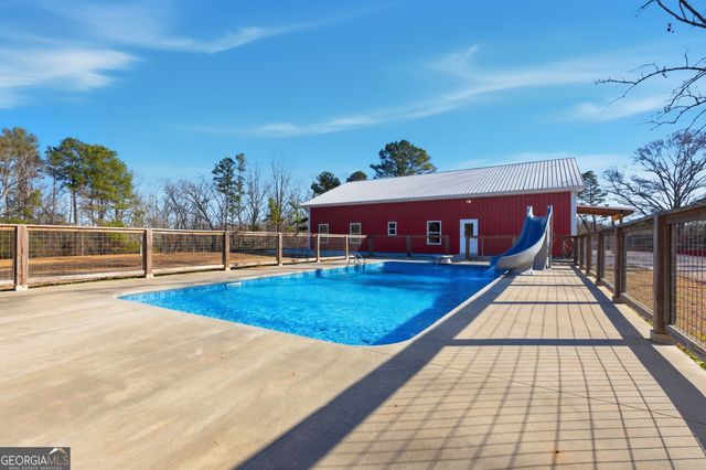 281 Line Road, Toccoa, GA 30577