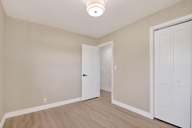 5224 LUEBBE LANE, Milwaukee, WI 53223