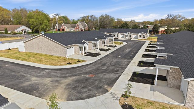 741 Kings Ln Apt C12, Tullahoma, TN 37388