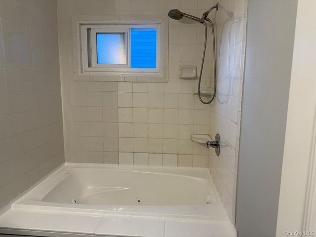 675 S Long Beach Avenue, Freeport, NY 11520