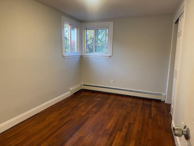 675 S Long Beach Avenue, Freeport, NY 11520