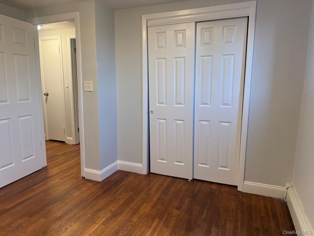 675 S Long Beach Avenue, Freeport, NY 11520