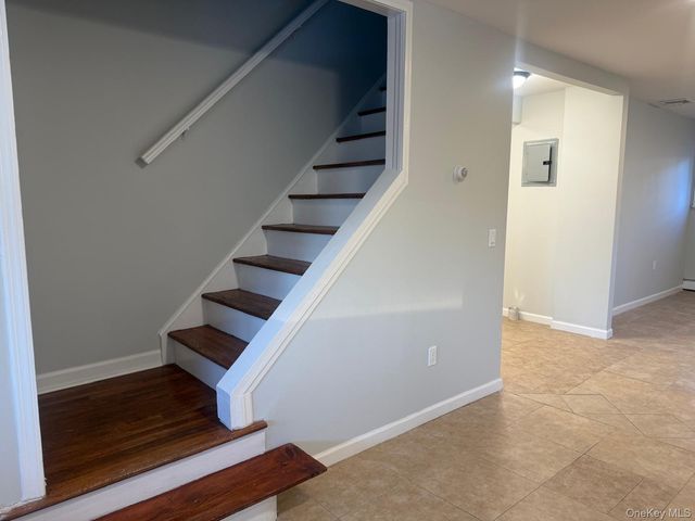 675 S Long Beach Avenue, Freeport, NY 11520
