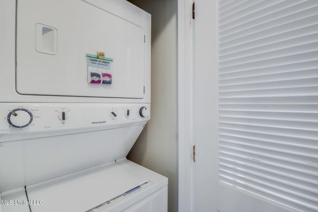 1664 Beach Boulevard, 159, Biloxi, MS 39531