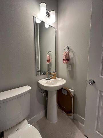 1274 N Post Oak Road B, Houston, TX 77055